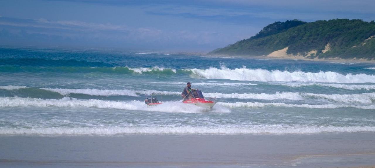 Crawfords Beach Lodge East London Extérieur photo