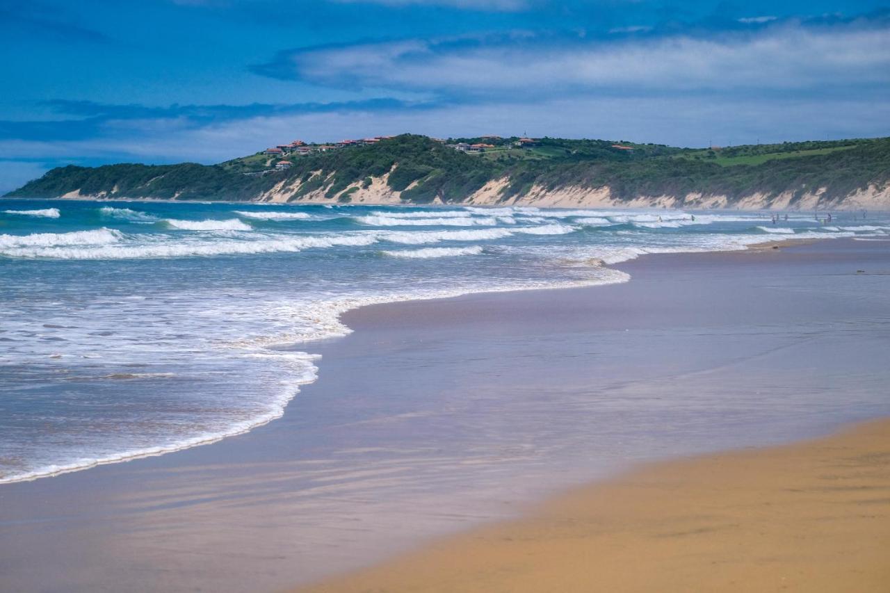 Crawfords Beach Lodge East London Extérieur photo