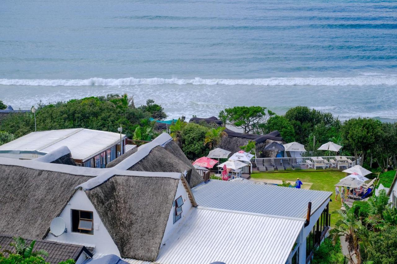 Crawfords Beach Lodge East London Extérieur photo