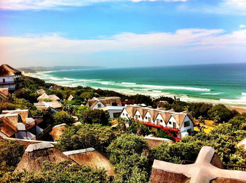 Crawfords Beach Lodge East London Extérieur photo